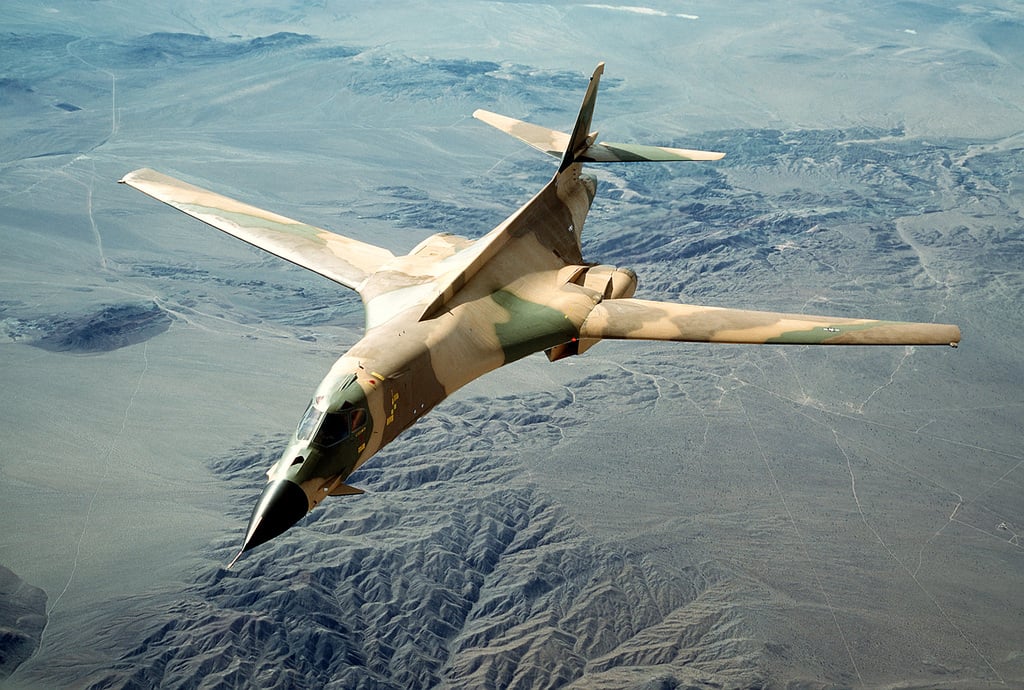 The B-1 Bomber’s Swing-Wing Design: How and Why It Works